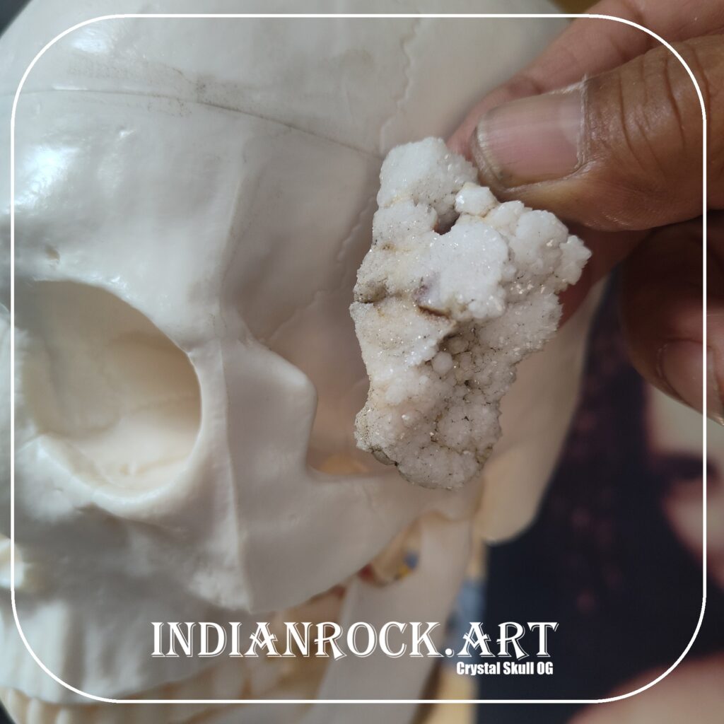 IndianRock.art crystal skull deco - rss, quartz, common, premium grade, skull deco